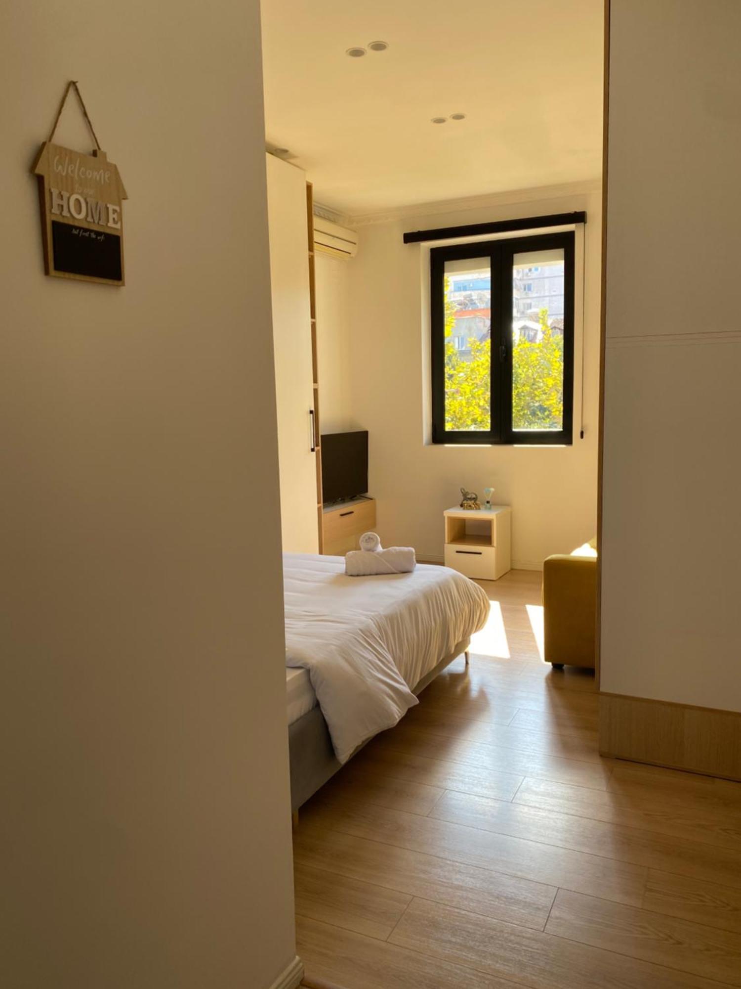 Cozycomfy Studio Tiranë Eksteriør bilde