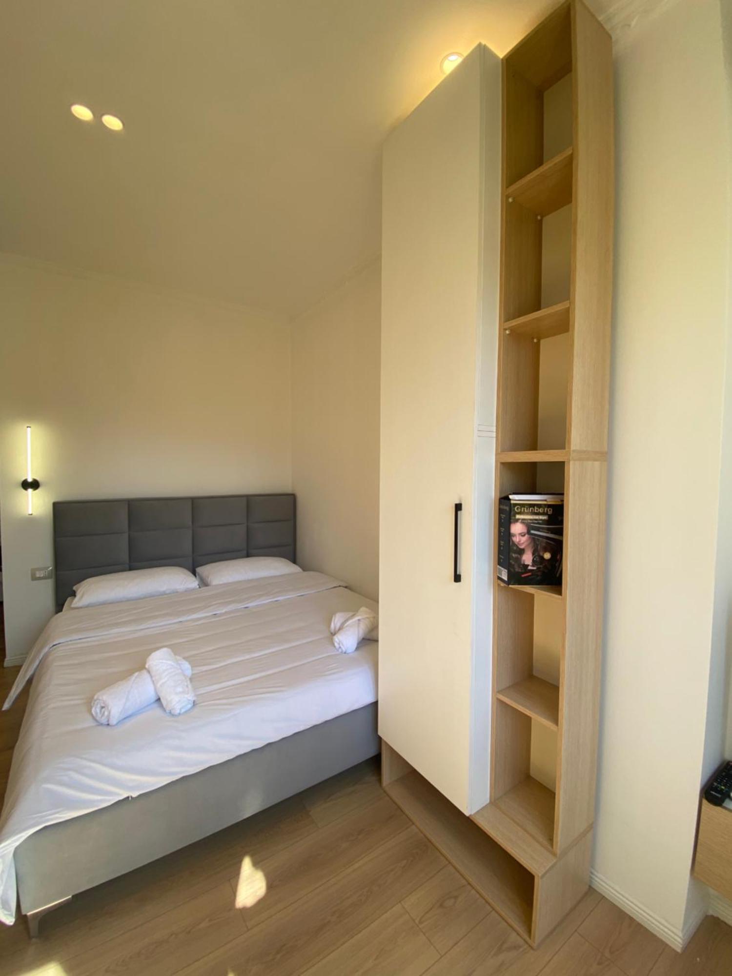 Cozycomfy Studio Tiranë Eksteriør bilde