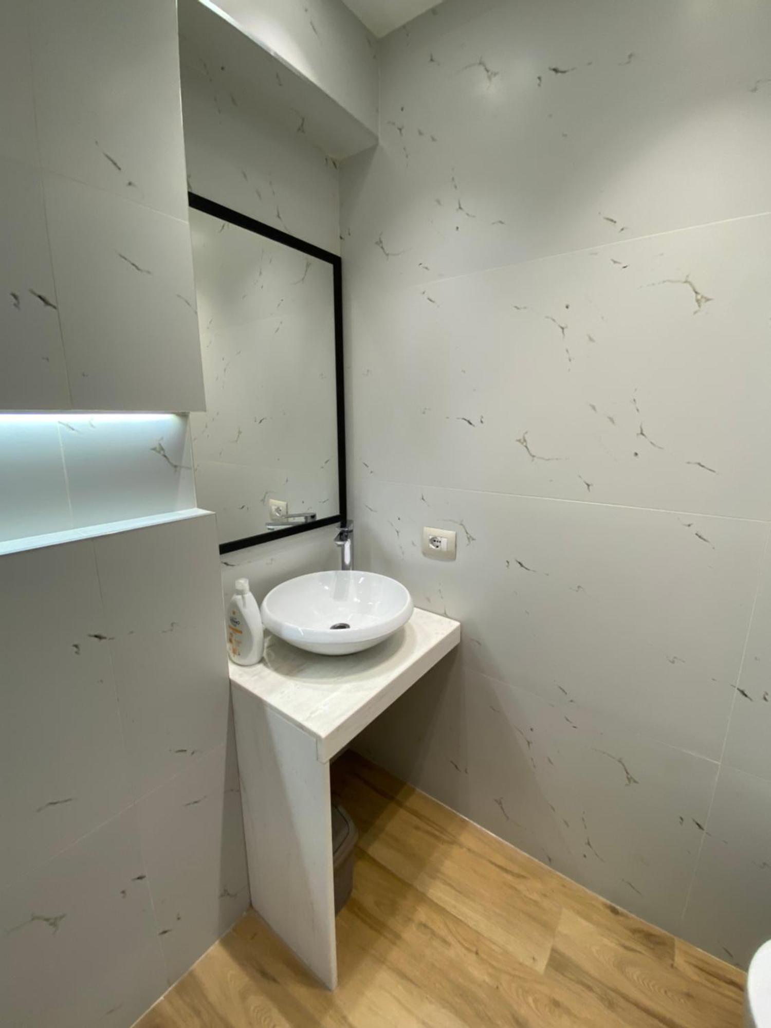 Cozycomfy Studio Tiranë Eksteriør bilde